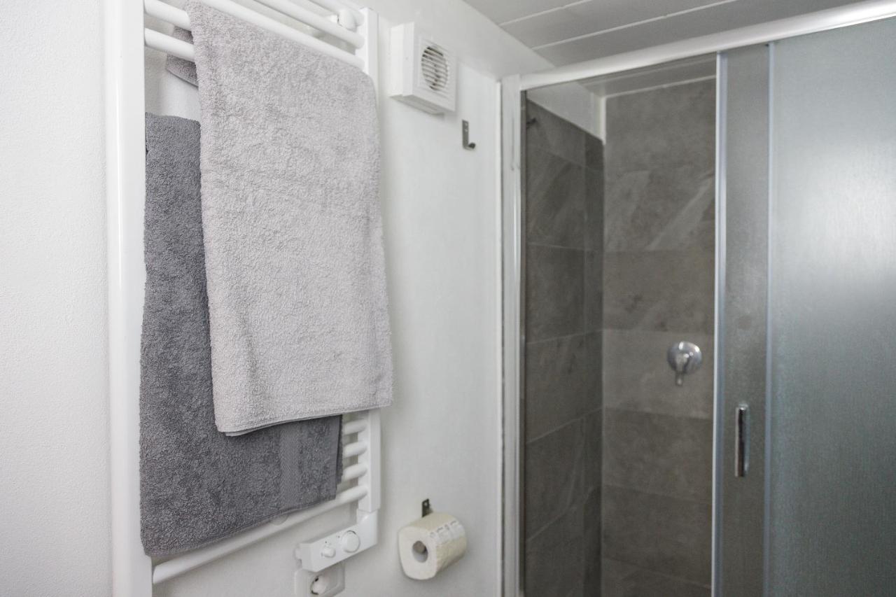 Volvinioone Monolocale Uso Esclusivo In Cermenate Apartment มิลาน ภายนอก รูปภาพ